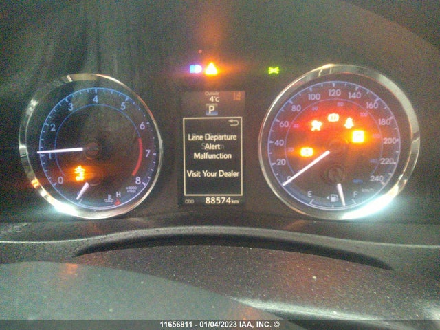 Toyota COROLLA 2019 2T1BURHE3KC150887 Image 9