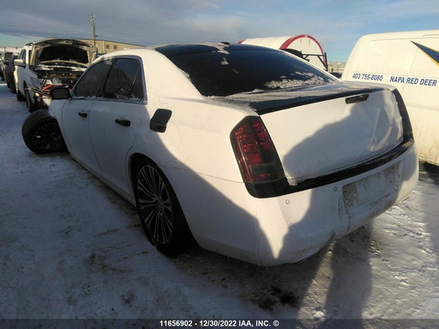2C3CCABT6DH627745 Chrysler 300 S
