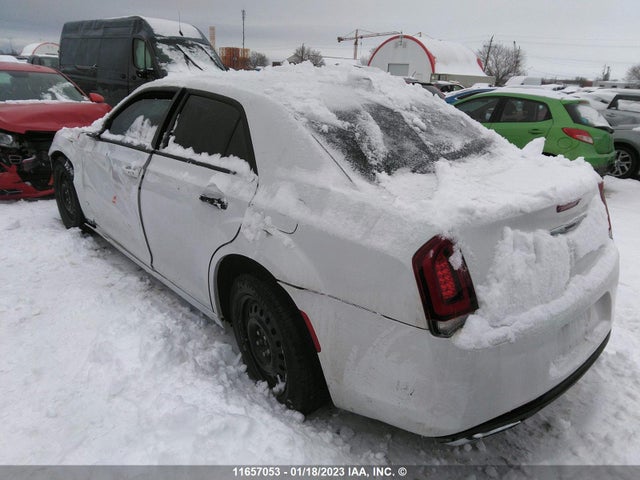 2C3CCAGG8KH631661 Chrysler 300 S