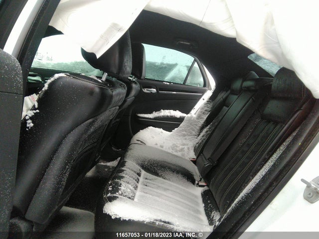 2C3CCAGG8KH631661 Chrysler 300 S