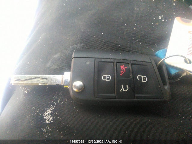 Volkswagen TIGUAN S 2018 3VV0B7AX5JM040153 Image 3