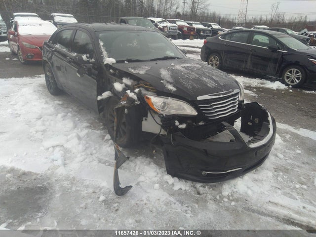 1C3CCBBB3CN135399 Chrysler 200 Touring