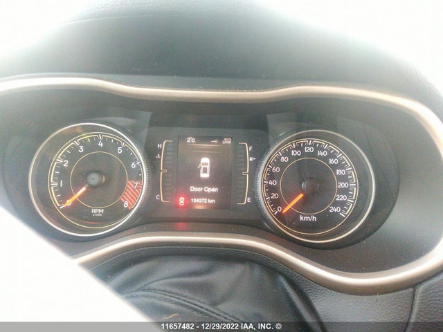 1C4PJMAS5FW729815 Jeep Cherokee Sport
