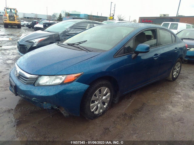Honda Civic 2012 2HGFB2F43CH031853 Image 2