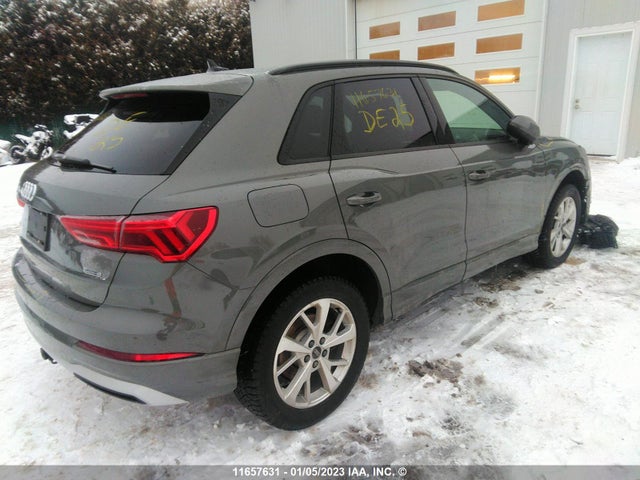 WA1AECF38M1026042 Audi Q3 Komfort 45