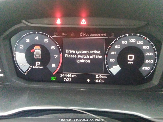 WA1AECF38M1026042 Audi Q3 Komfort 45