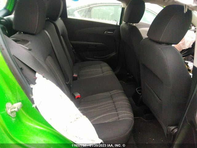Chevrolet Sonic 2016 1G1JC6SH0G4106655 Image 8
