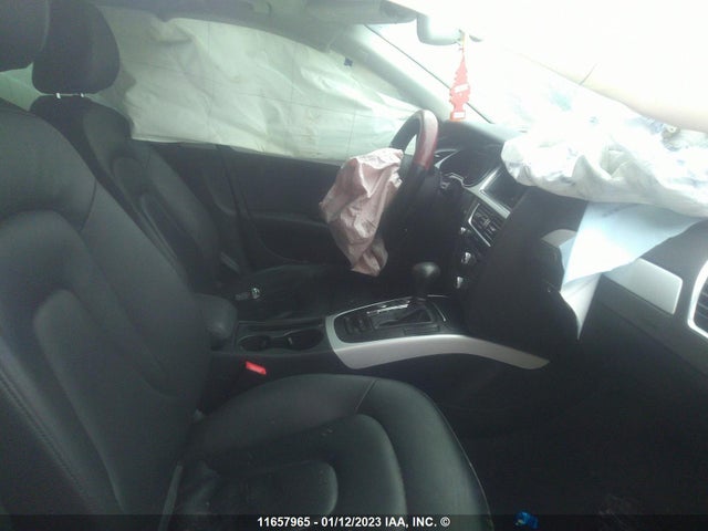 WAUAFCFL0GN002427 Audi A4 Komfort Plus