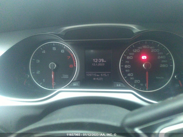 WAUAFCFL0GN002427 Audi A4 Komfort Plus