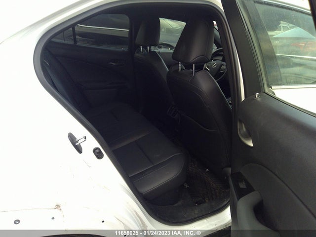 JTHP9JBH9L2022809 Lexus UX 250H