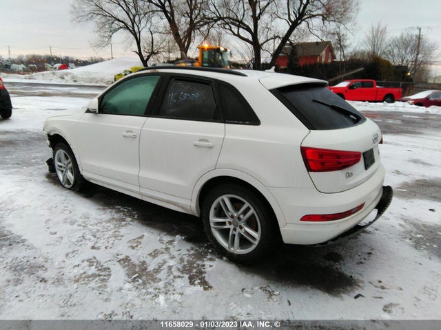 WA1ECCFSXJR035479 Audi Q3 PREMIUM