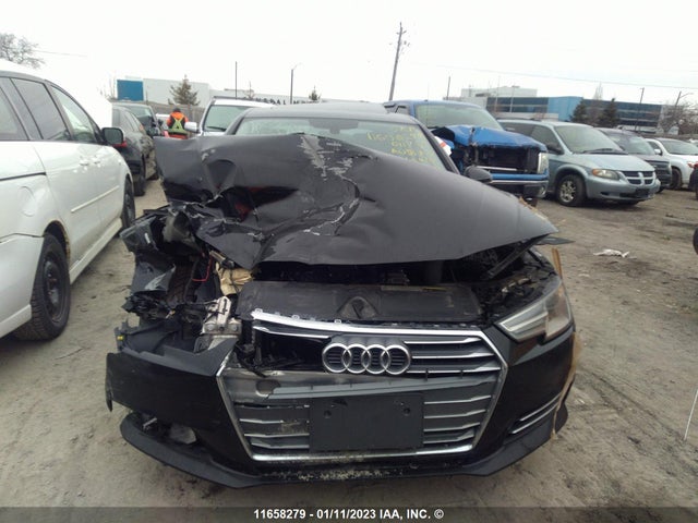 WAUANAF4XHN011735 Audi A4 PREMIUM