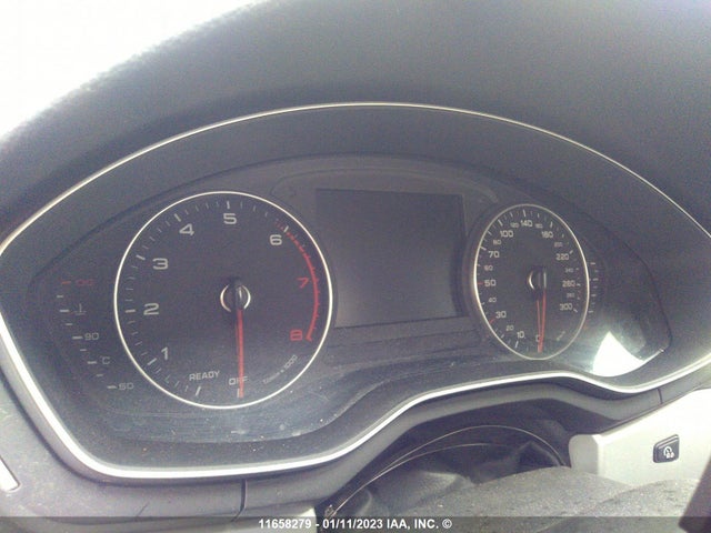 WAUANAF4XHN011735 Audi A4 PREMIUM