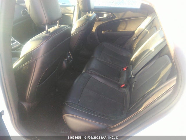 1C3CCCEG7GN158347 Chrysler 200 C