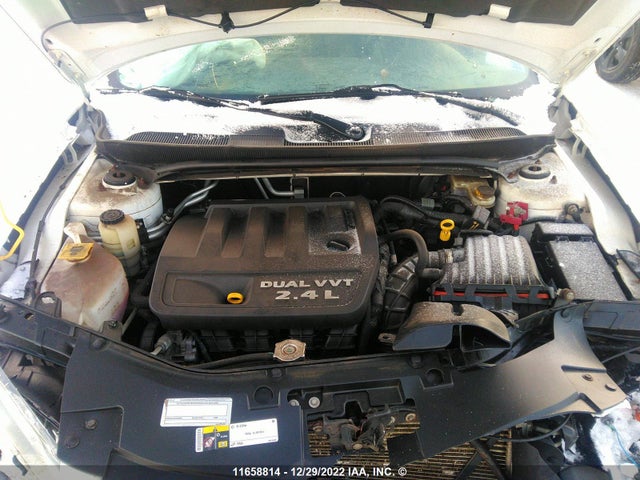 1C3CCBAB0EN229387 Chrysler 200 LX