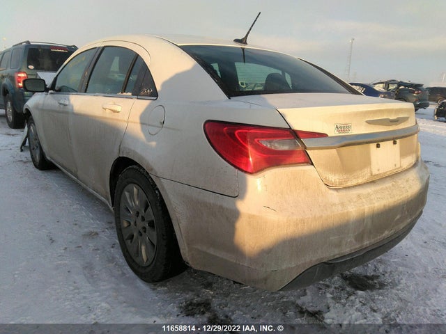 1C3CCBAB0EN229387 Chrysler 200 LX