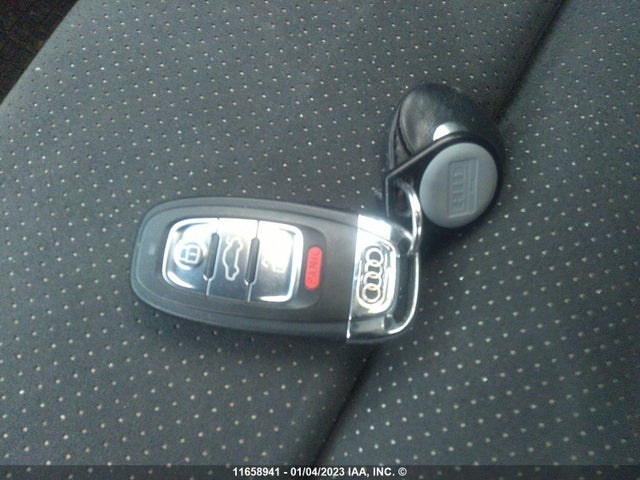 Audi A4 Premium Plus 2013 WAUFFCFL1DN038757 Image 3