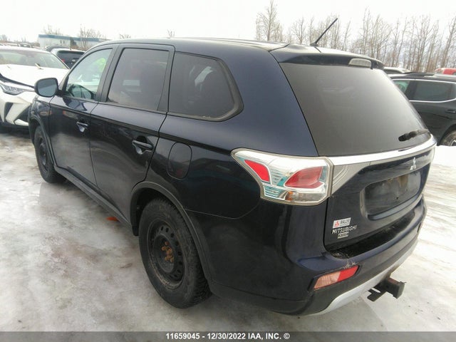 JA4AZ2A38FZ603405 Mitsubishi Outlander Es