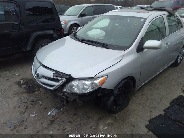 Toyota Corolla S/le 2013 2T1BU4EE6DC986249 Image 2
