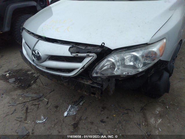 Toyota Corolla S/le 2013 2T1BU4EE6DC986249 Image 7
