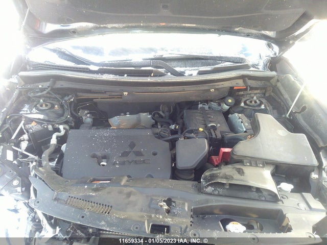 JA4AZ2A34GZ602088 Mitsubishi Outlander Es