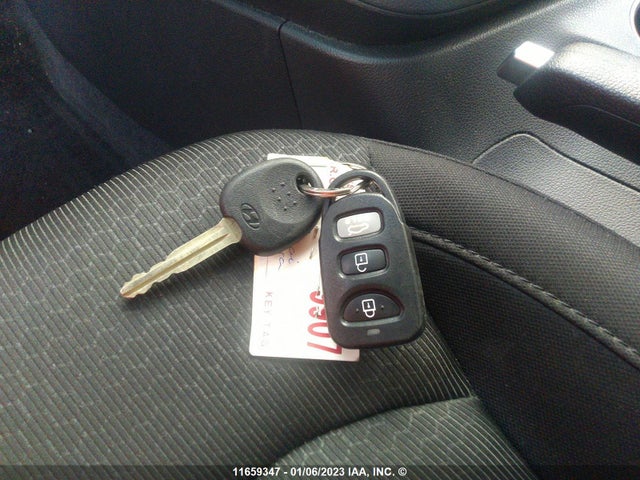 Hyundai Elantra 2017 KMHD84LF1HU379768 Image 3