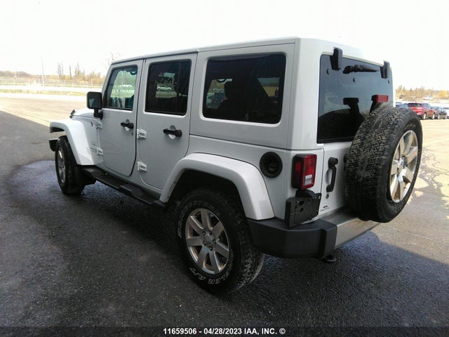 1C4HJWEGXJL915236 Jeep Wrangler Unlimited Sahara