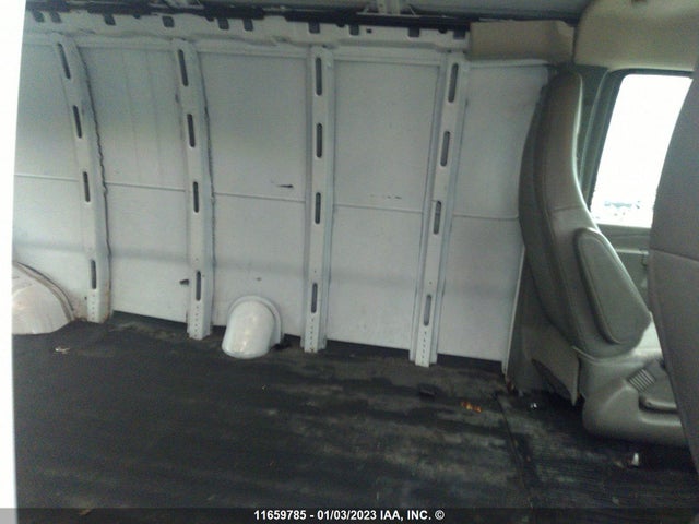 Chevrolet Express G2500 2020 1GCWGBFP9L1152573 Image 8