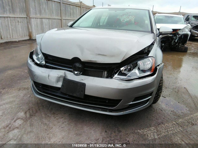 3VW217AU9HM009379 Volkswagen Golf S/wolfsburg/se/sel