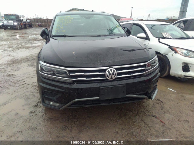 3VV4B7AX5LM008467 Volkswagen Tiguan Sel Premium R-line