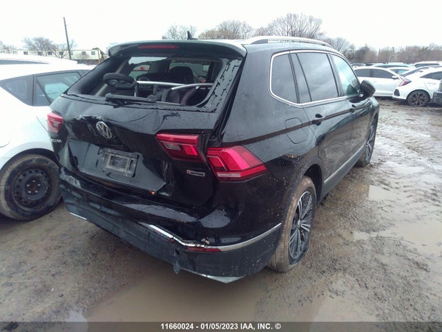 3VV4B7AX5LM008467 Volkswagen Tiguan Sel Premium R-line