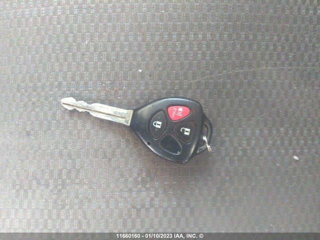 Toyota Matrix 2012 2T1KU4EE6CC831053 Image 3