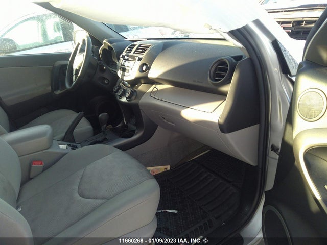 Toyota RAV4 2011 2T3BF4DV3BW149411 Image 6