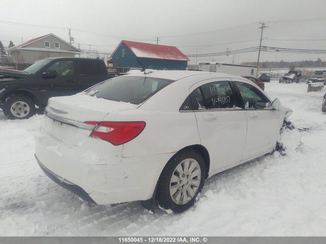 1C3CCBAB6CN146107 Chrysler 200 LX