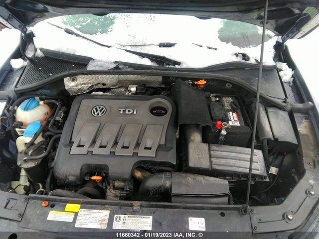 Volkswagen Passat 2012 1VWBN7A35CC057838 Image 10