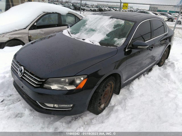 Volkswagen Passat 2012 1VWBN7A35CC057838 Image 2