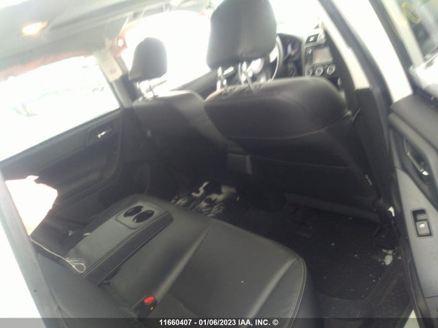 JF2SJHTC8FH480231 Subaru Forester 2.0xt Touring