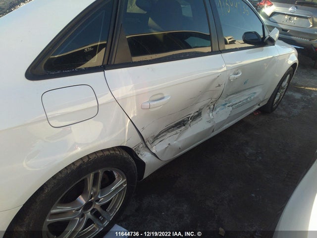 WAUBFCFL4DN042641 Audi A4 PREMIUM