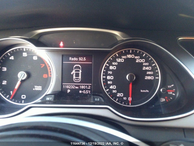 WAUBFCFL4DN042641 Audi A4 PREMIUM