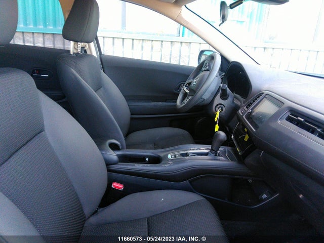 Honda HR-V LX 2021 3CZRU6H36MM102753 Image 6
