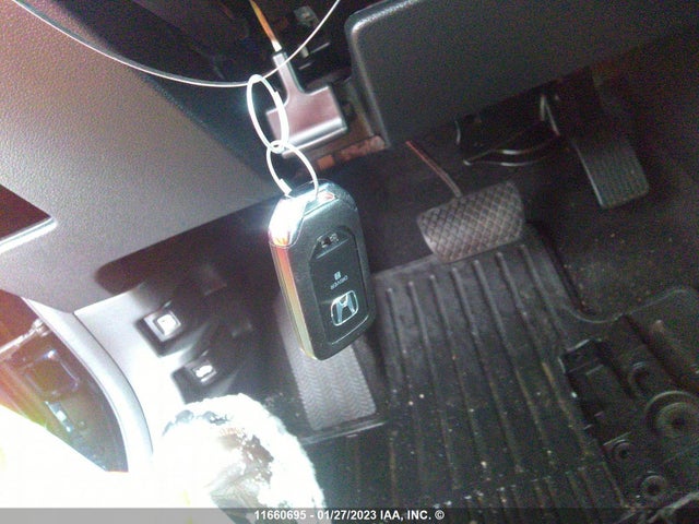 Honda CR-V 2020 2HKRW2H97LH202345 Image 3