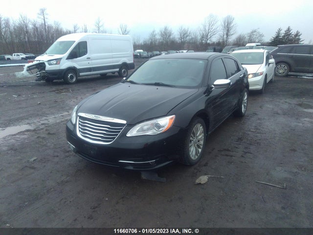 1C3BC2FG4BN596398 Chrysler 200 Limited