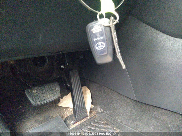 Toyota RAV4 2019 2T3W1RFV4KW011533 Image 3