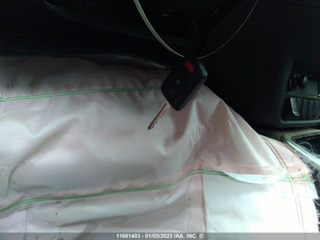 JA4AZ2A36KZ609326 Mitsubishi Outlander Es