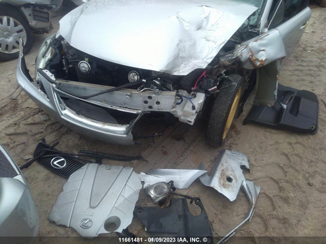 JTHBE262772012576 Lexus IS 350