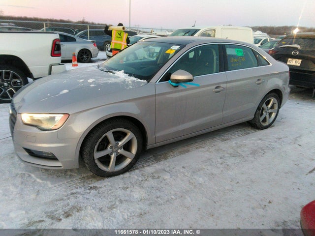 WAUB8GFF8G1046926 Audi A3 PREMIUM