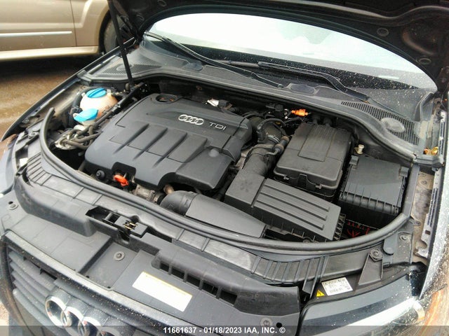 WAUKJCFM4CA093618 Audi A3 Premium Plus