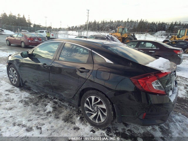 Honda CIVIC EX 2018 2HGFC2F80JH010018 Image 3