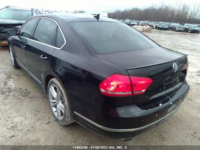 Volkswagen Passat 2014 1VWCS7A39EC064887 Image 19