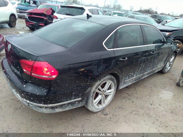 Volkswagen Passat 2014 1VWCS7A39EC064887 Image 20